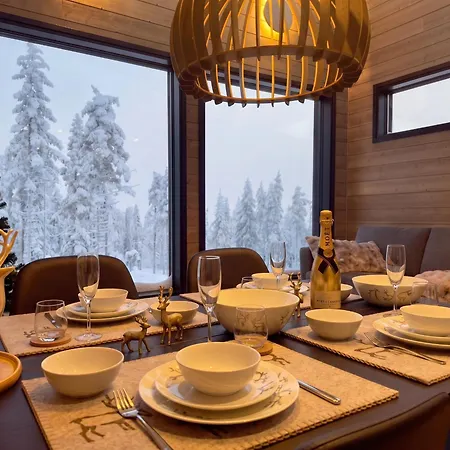 Lapland Luxury Igloos A *